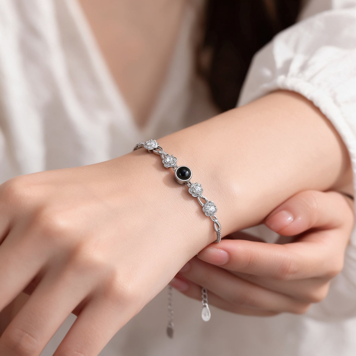 Round Photo Projection Bracelet